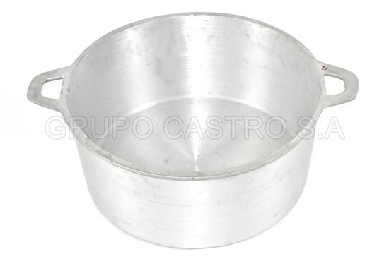 Foto de Olla #12 50x21cms fundido 