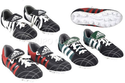 Foto de Taco Futboll 35 cuero-soccer Adidas 