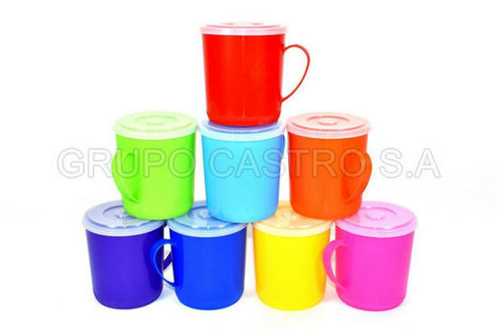 Foto de Taza plastica #2  CON TAPA  spartaplast 0458 8.6ancx9.5altcms 14onzas